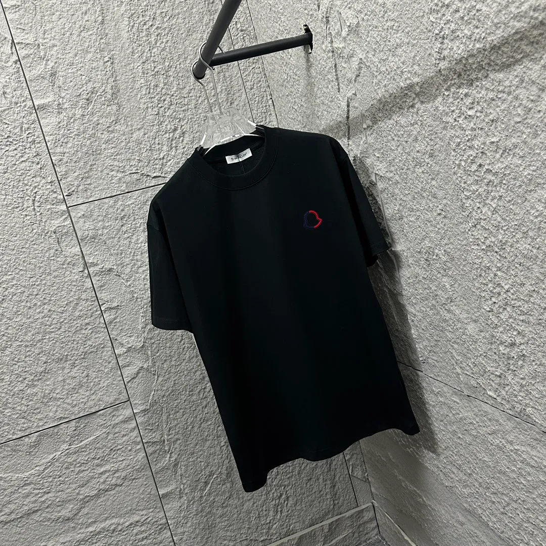 Moncle* *2025 New Arrival Classic T Same Style ：Black White Size： S （90-130 ） M （120-150 ） L （140-165 ） XL （160-180 ） XXL （180-210 ）